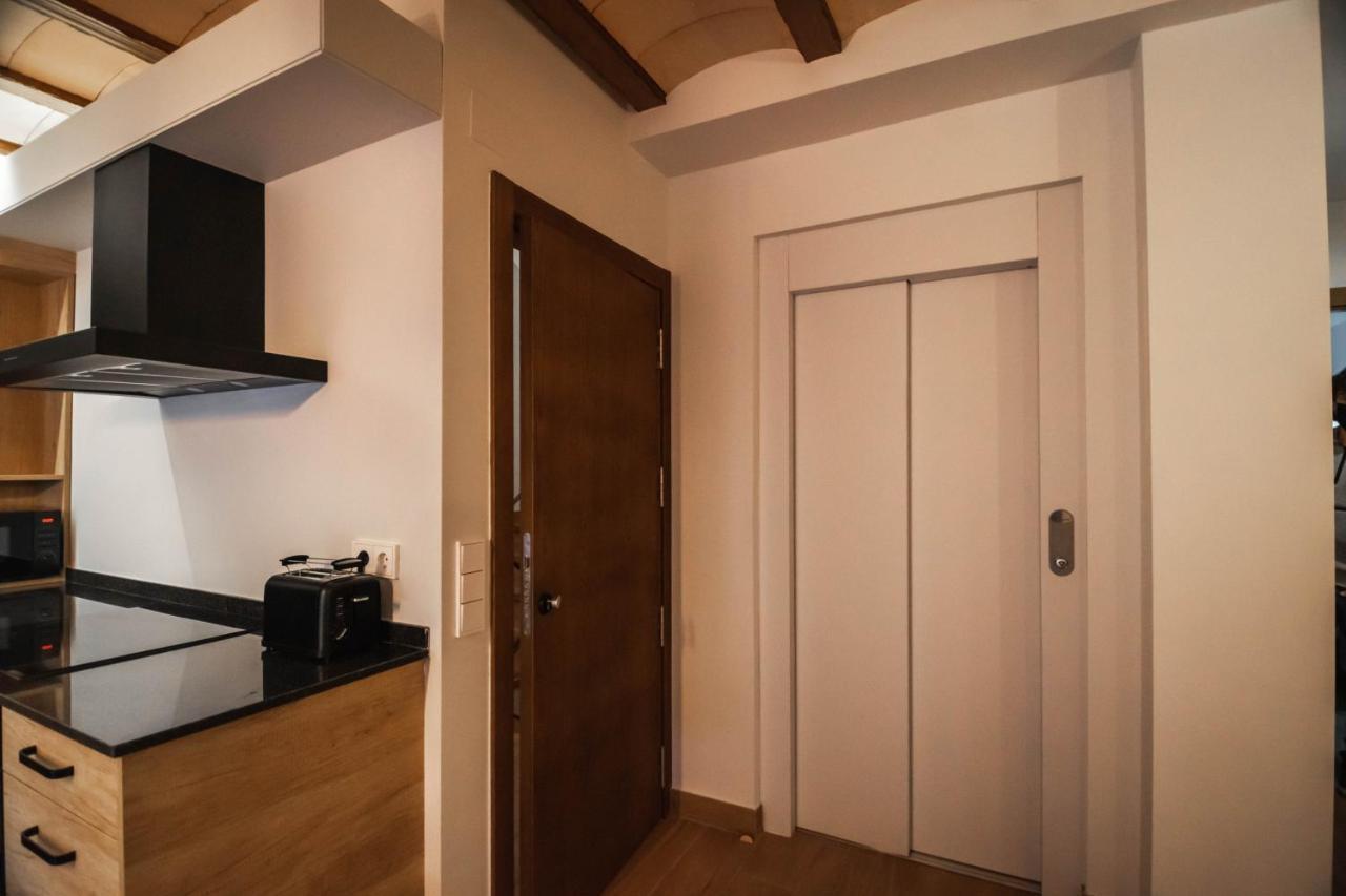 Cal Negret Rural Apartments Alos de Balaguer Экстерьер фото