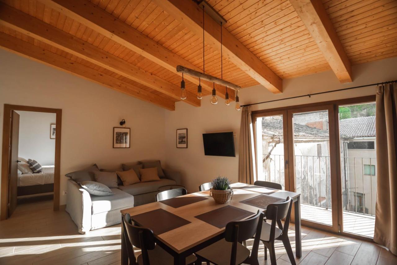 Cal Negret Rural Apartments Alos de Balaguer Экстерьер фото