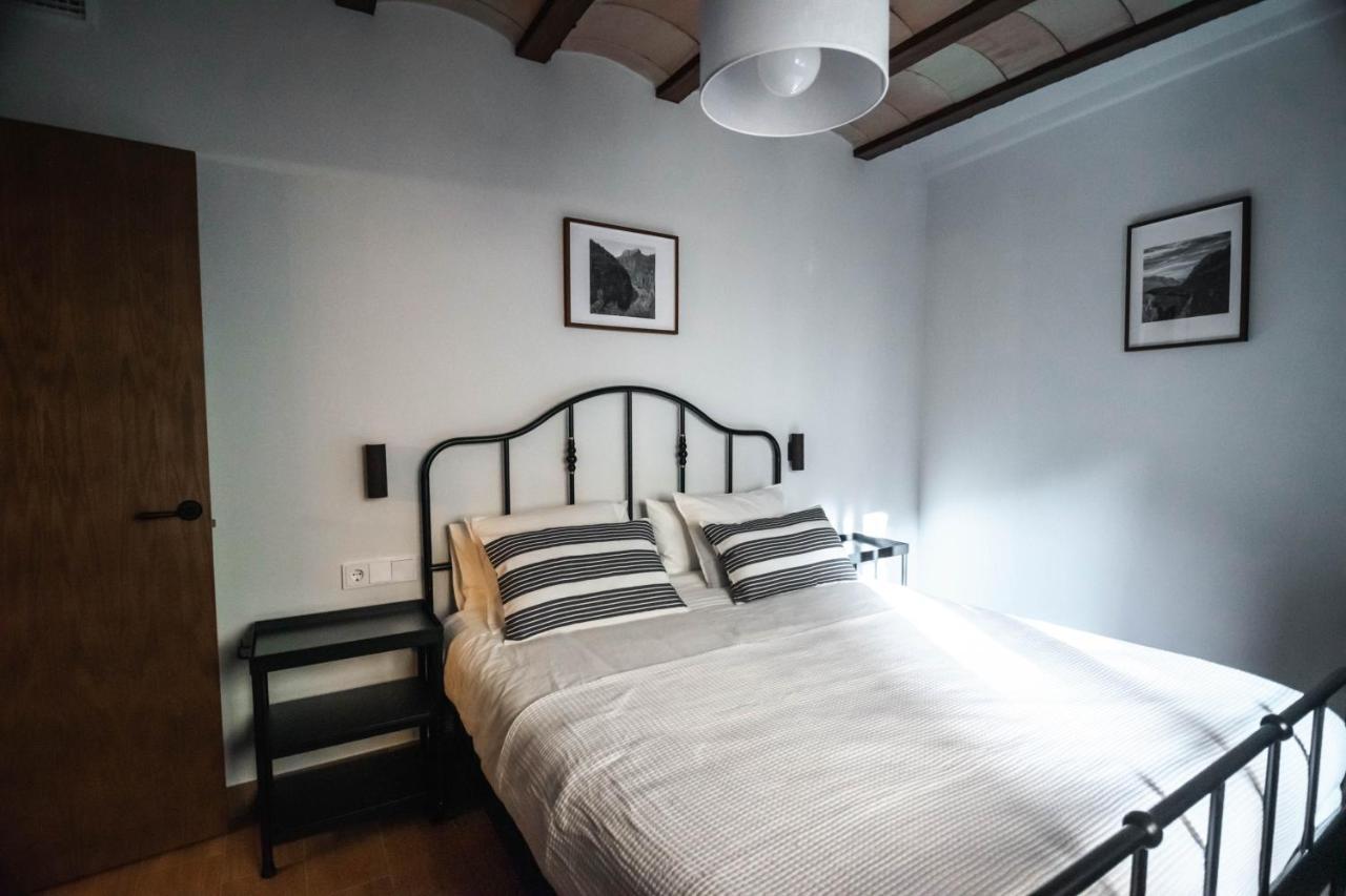 Cal Negret Rural Apartments Alos de Balaguer Экстерьер фото